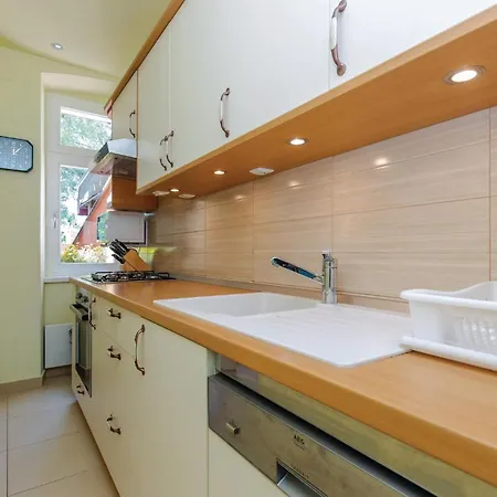 Holiday home Marta - Whole House, Right By The Sea Novi Vinodolski