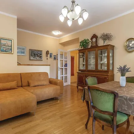 Holiday home Marta - Whole House, Right By The Sea Novi Vinodolski