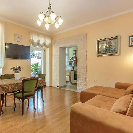 Holiday home Marta - Whole House, Right By The Sea Novi Vinodolski