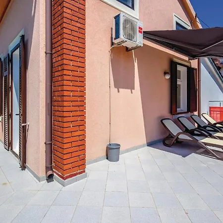Marta - Whole House, Right By The Sea Casa vacanze
